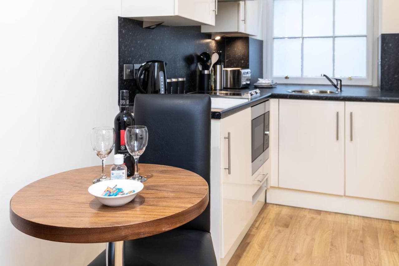 Victoria Court Suites - Aberdeen Zewnętrze zdjęcie